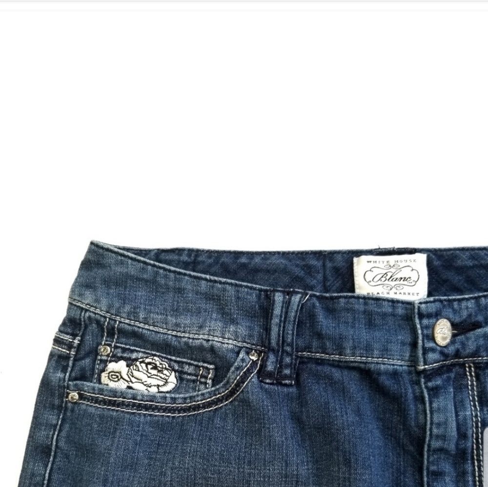 👇WHBM Blanc denim jean skirt white roses. Size 10 EUC - Picture 4 of 5